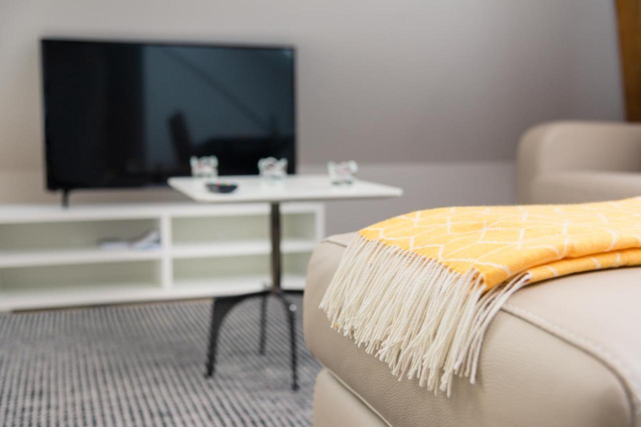 Appartamento Furnished Homes Zurigo